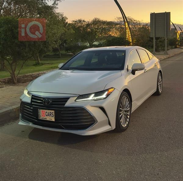 تۆیۆتا ئەڤەلۆن 2021 بۆ فرۆشتن لە عێراق - ڕومادی